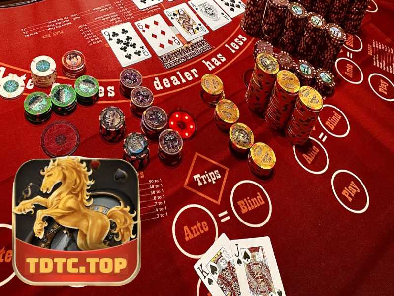 Cách chơi bài Poker được cổng game TDTC